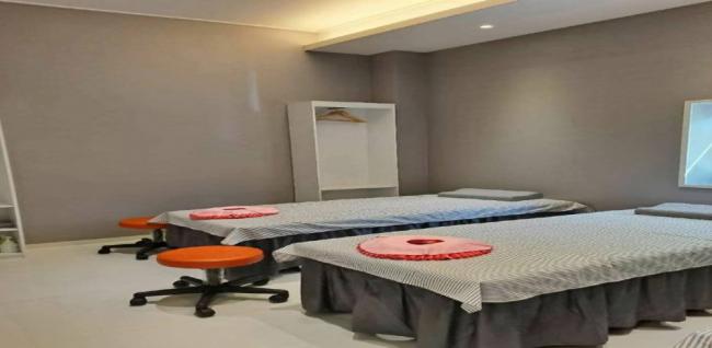  해피테라피1호점 (율량) 마사지샵 사진 3