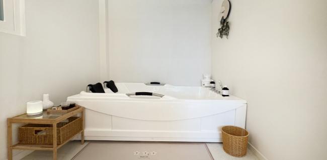 더바디온 (수영역)