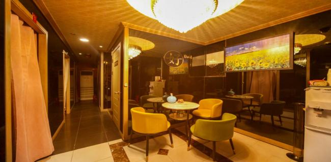 호마사지 (냉정역)