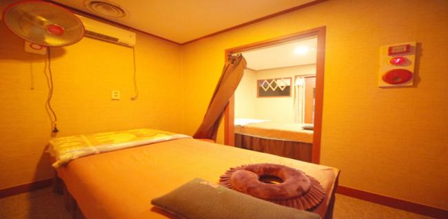 황제테라피 (오류동)