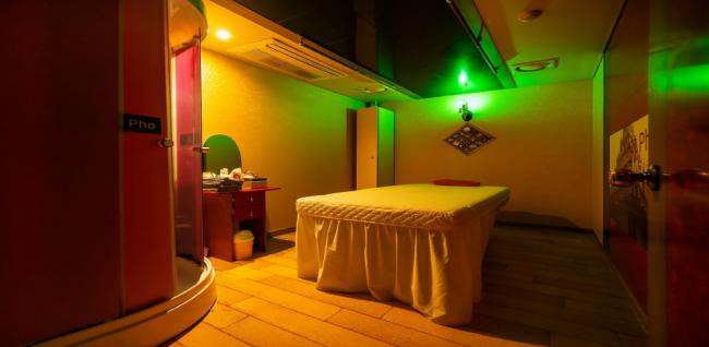 왓포타이 (신중동역)