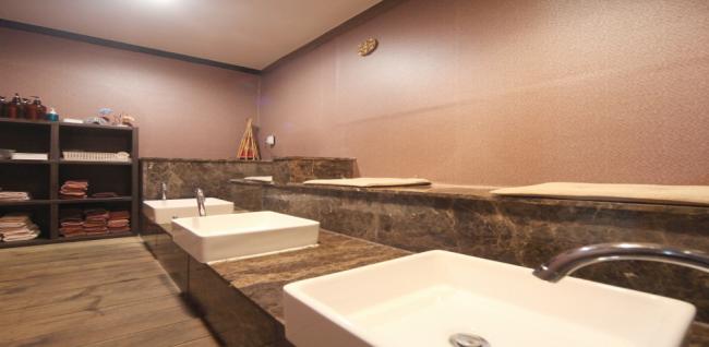 타이피아 (안양역)