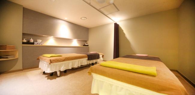 더풋샵 (신사역)