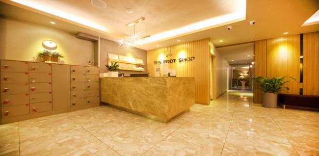 더풋샵 (신사역)