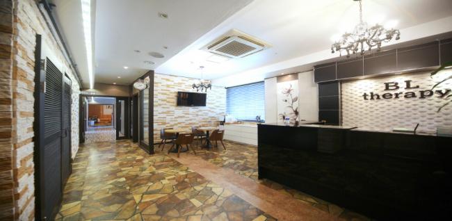  벨라테라피 (홍대입구역) 마사지샵 사진 3