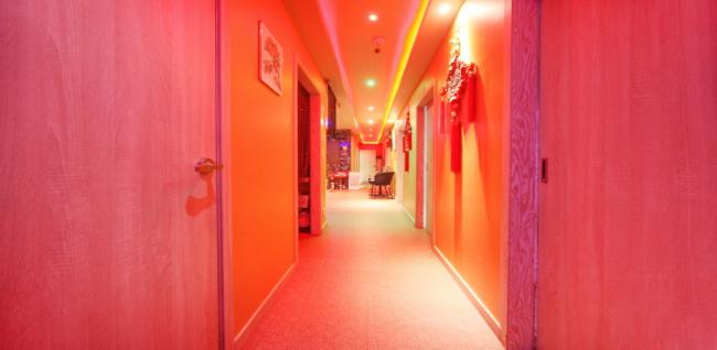 황궁전통아로마 (동화)