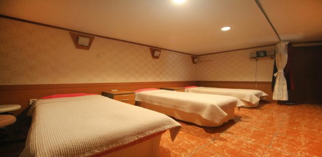 홍보석중국전통 (역삼)