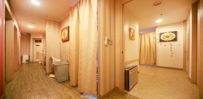 아로마앤타이 (동백역)