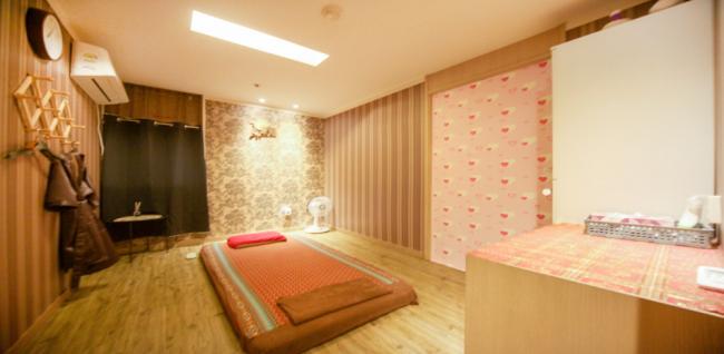 아로마앤타이 (동백역)