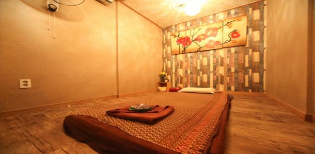 명품태국전통 (사우역)