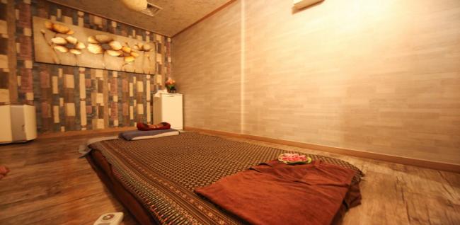 명품태국전통 (사우역)