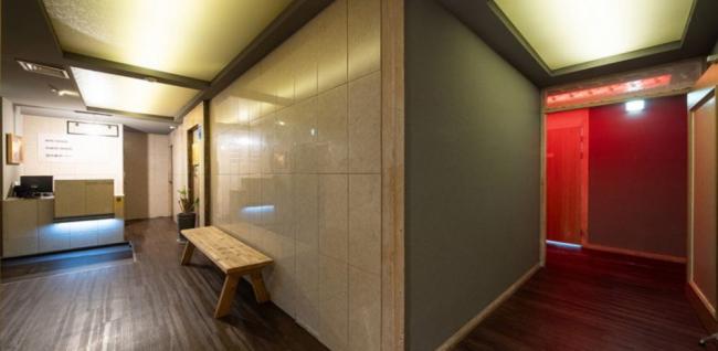 블루타이 (정부청사역)