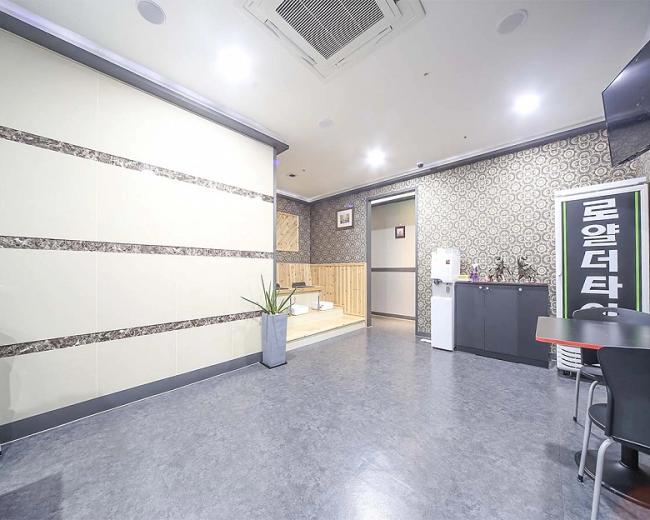  향남읍 로얄더타이 마사지샵 사진 1