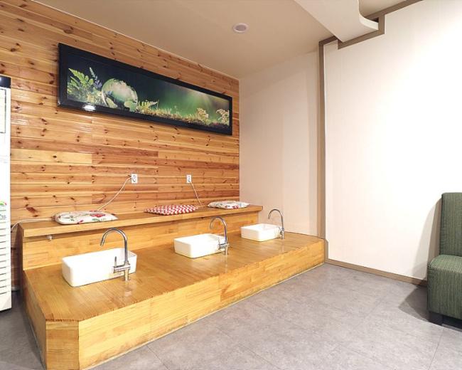 중동 귀족힐링테라피(동백)