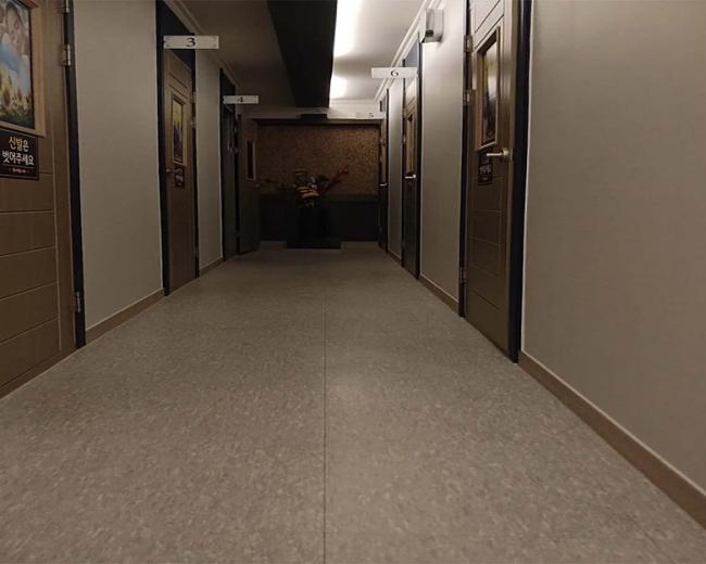 나운동 더산수아로마