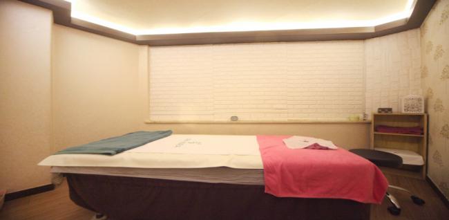 다온테라피 (홍대입구역)