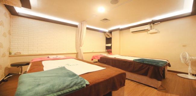 다온테라피 (홍대입구역)