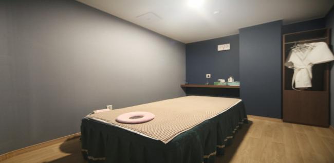 퀸아로마 (안산)