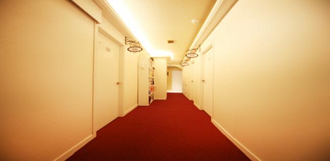 명품타이 (중동)