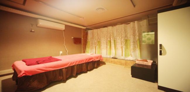 명품타이 (중동)