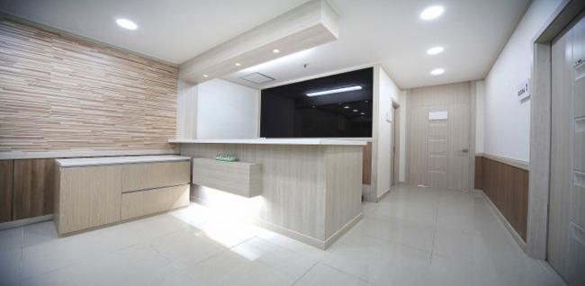 서현앤타이 (서현역)