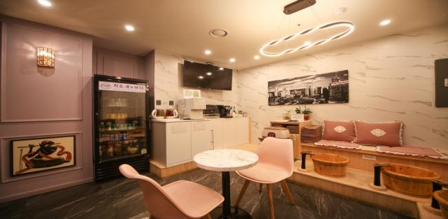 지오풋앤바디 (증산역)