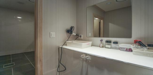 힐링마사지 (동탄)