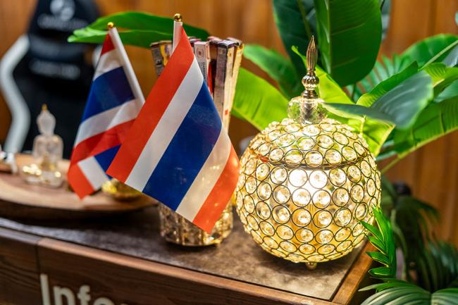 두정동 욜로정통타이