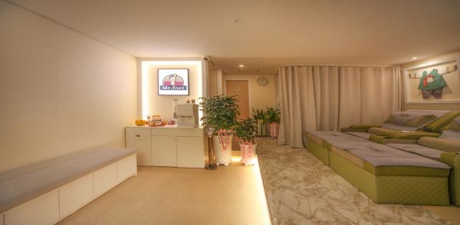 Mr.foot (동대문역사문화공원역)