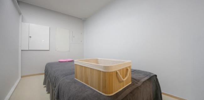 월디수기테라피 (압구정역)