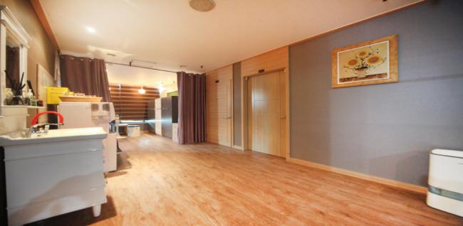 와이스웨디시 (라페스타)